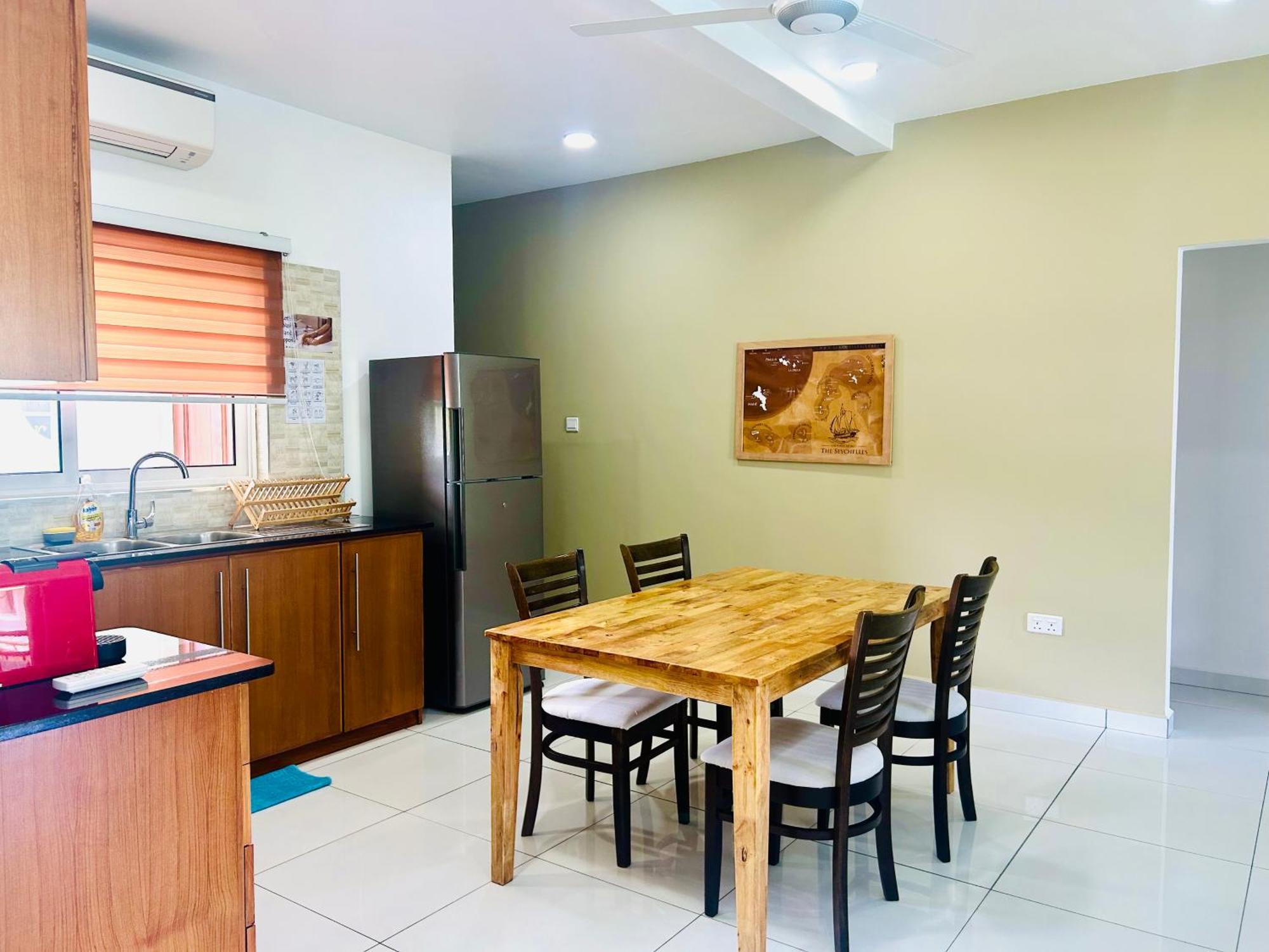 The Seaboards Apartments Seychelles Anse Royale Exteriör bild